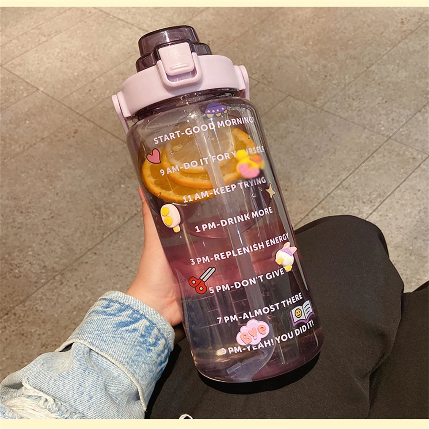 2000ml Large Capacity Sports Water Bottle Portable Water Bottle For Outdoor Commuting Includes Stickers Straw Leak-Proof Design