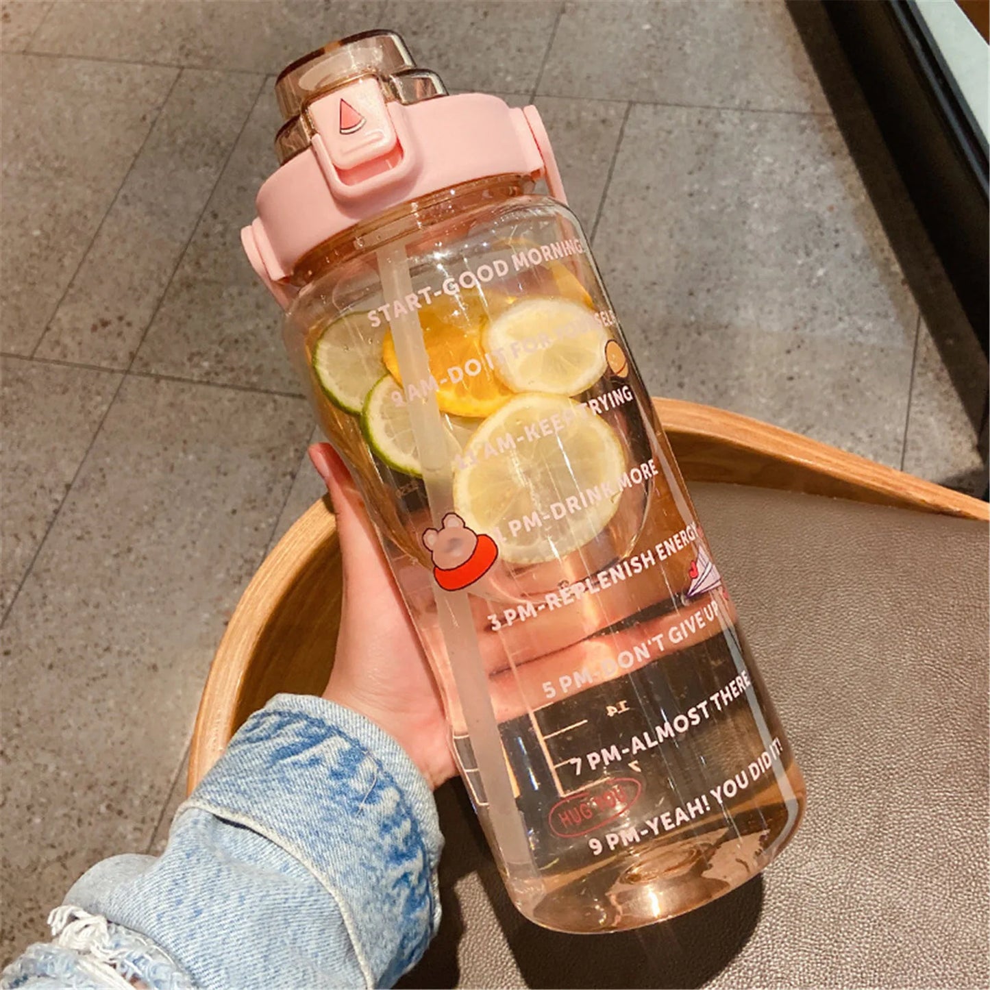 2000ml Large Capacity Sports Water Bottle Portable Water Bottle For Outdoor Commuting Includes Stickers Straw Leak-Proof Design
