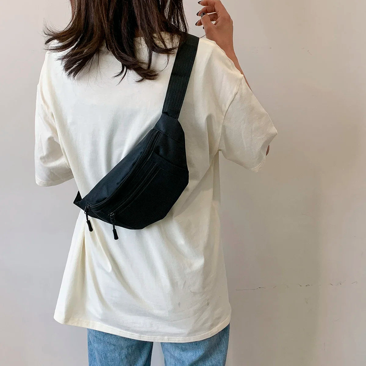 Fanny Pack Waist Bag Sports Festival Workout Traveling Running Large Crossbody Casual Hands-Free Wallets Waist Pack Phone Bag