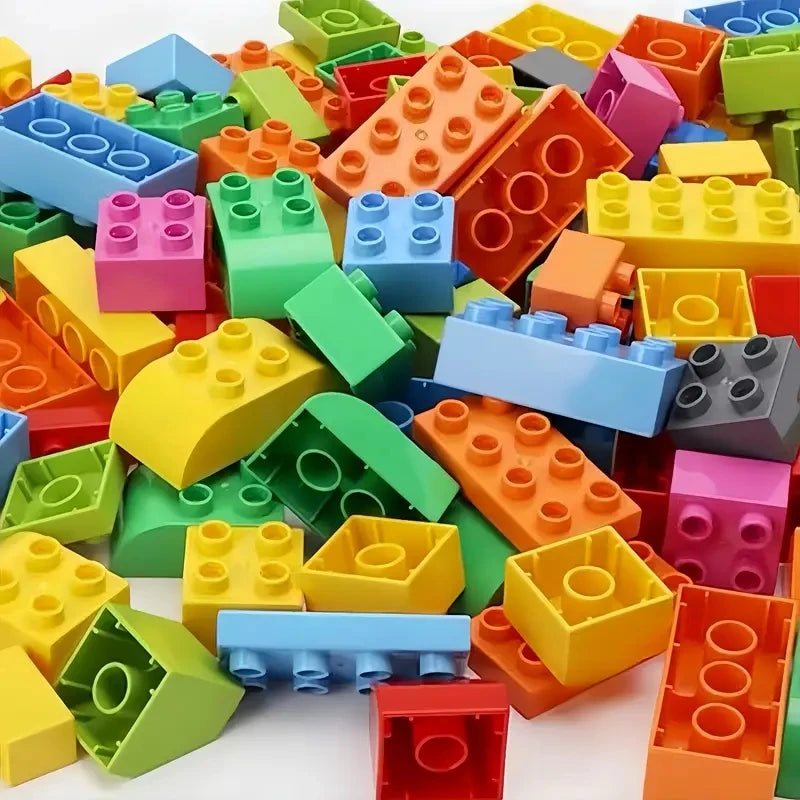 Kids DIY Building Blocks Set Toys Urban Classic Building Blocks Assembled Educational Toys for Boys Girls Christmas Gift 200Pcs