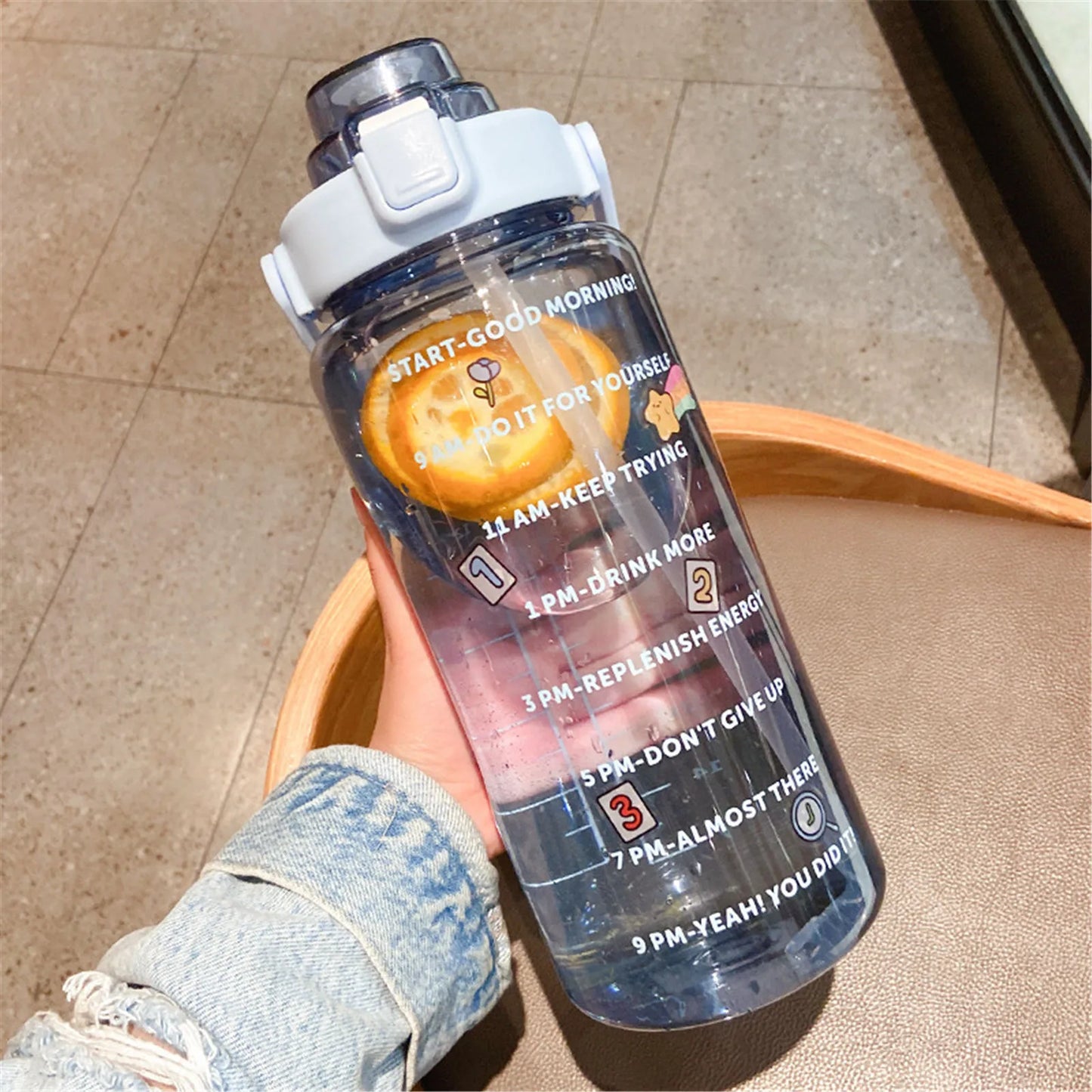 2000ml Large Capacity Sports Water Bottle Portable Water Bottle For Outdoor Commuting Includes Stickers Straw Leak-Proof Design